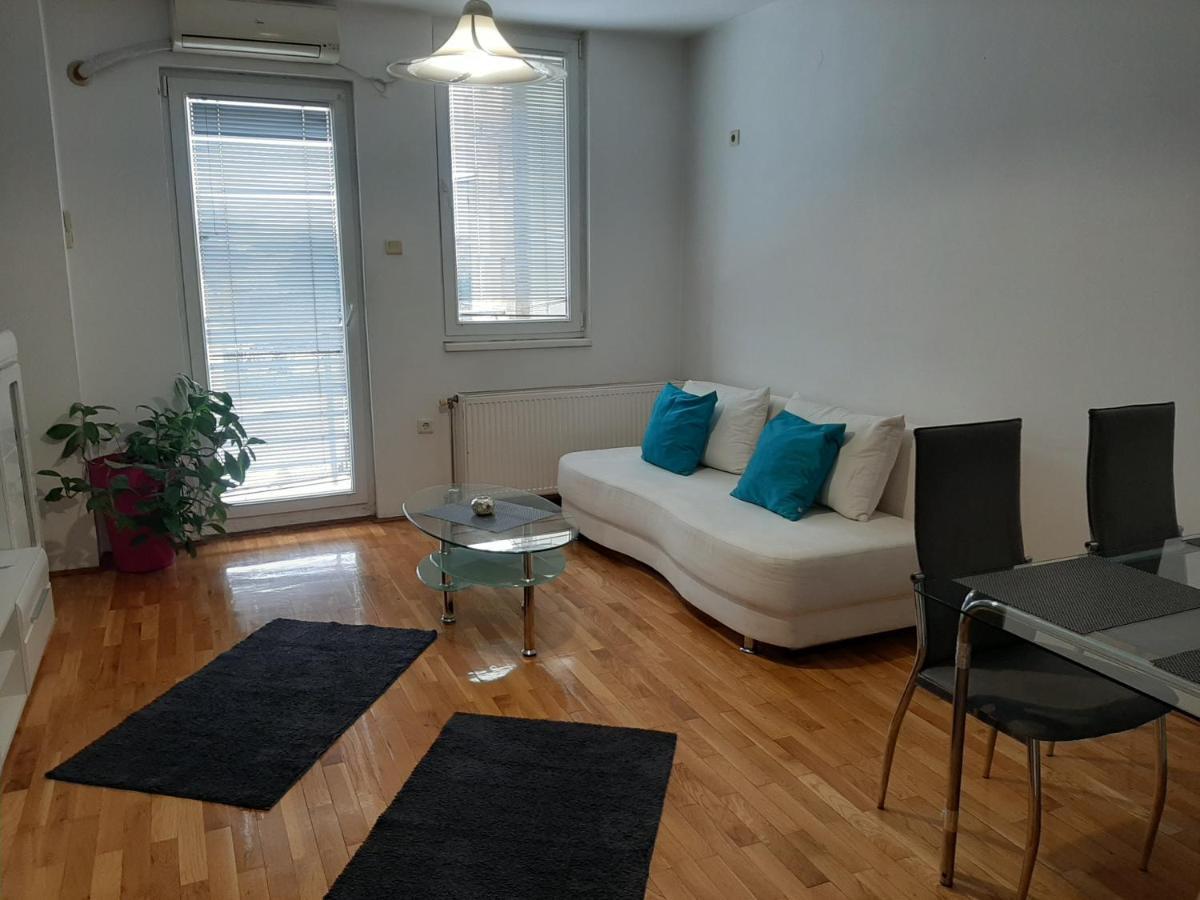 Ars Vip Apartment Novi Sad Exterior photo