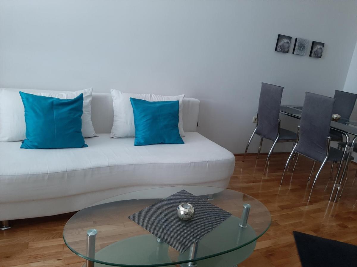 Ars Vip Apartment Novi Sad Exterior photo