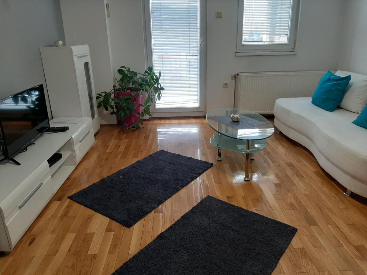Ars Vip Apartment Novi Sad Exterior photo