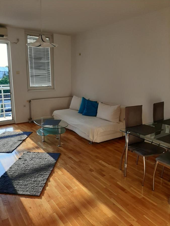 Ars Vip Apartment Novi Sad Exterior photo